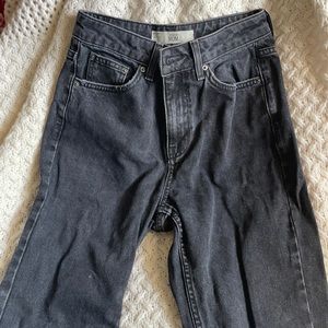 Top shop mom jeans